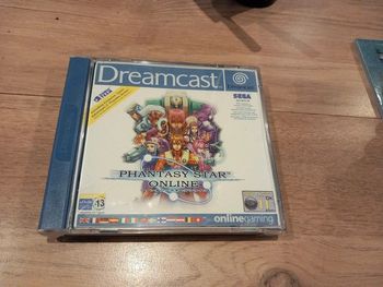 Jeu " Phantasy star online"