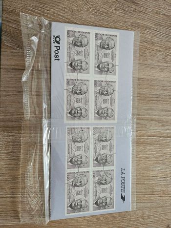 Bloc timbre du traité sur la coopération franco allemand 1963 1988