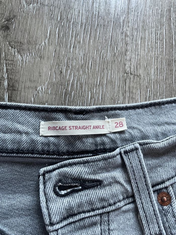 Jean levi’s ribcage straight ankle taille 28 - photo numéro 3