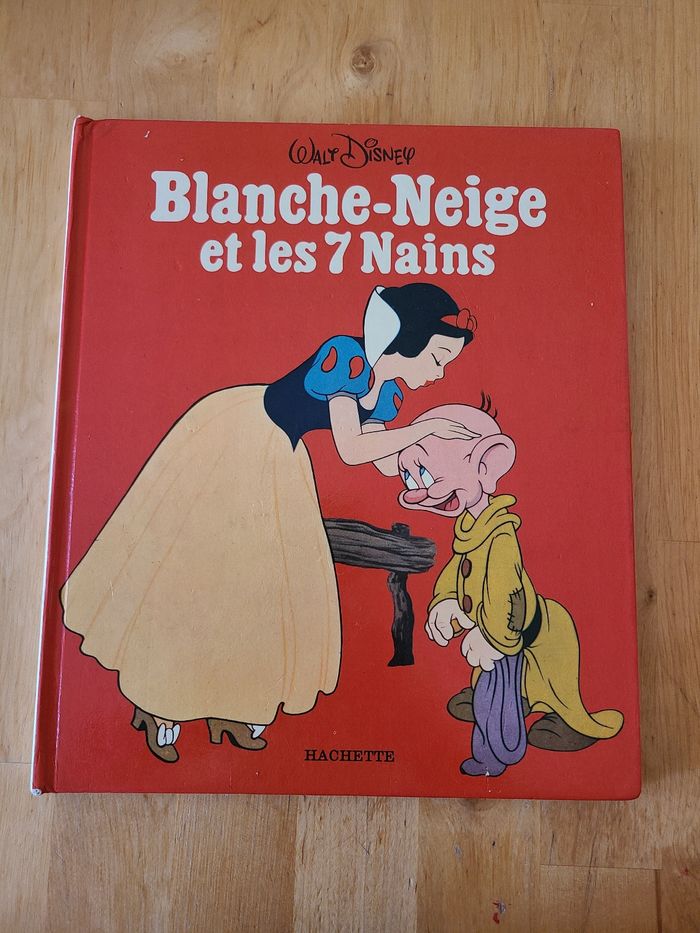 Blanche neige et les 7 nains