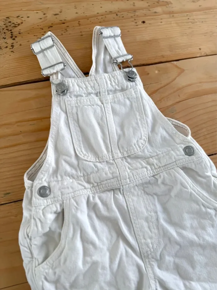 Salopette blanche en jean Zara - photo numéro 2