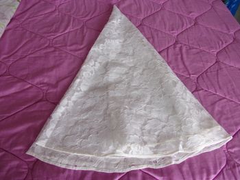 Surnappe en dentelle