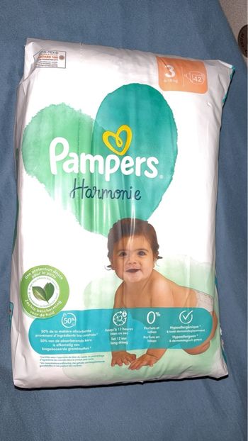 Couches Pampers