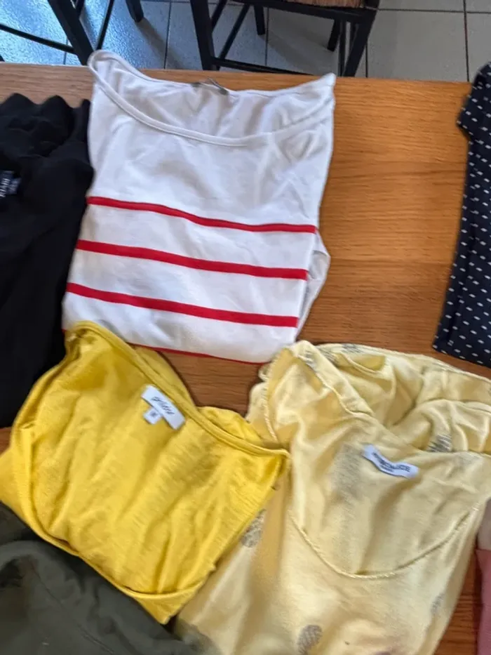 Lot vêtement de 22 pièces taille M - photo numéro 9