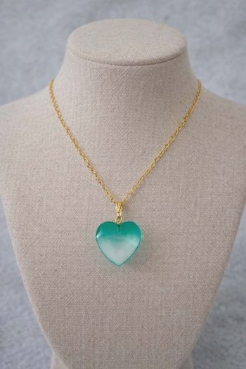 Collier pendentif cœur verre dégradé 