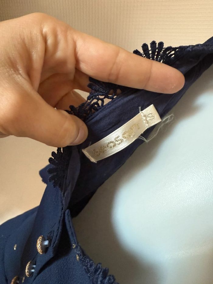 Blouse bleu marine dos nue en très bon état season taille S - photo numéro 8