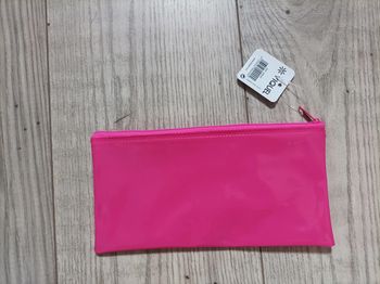 Jolie trousse d école rose neuve