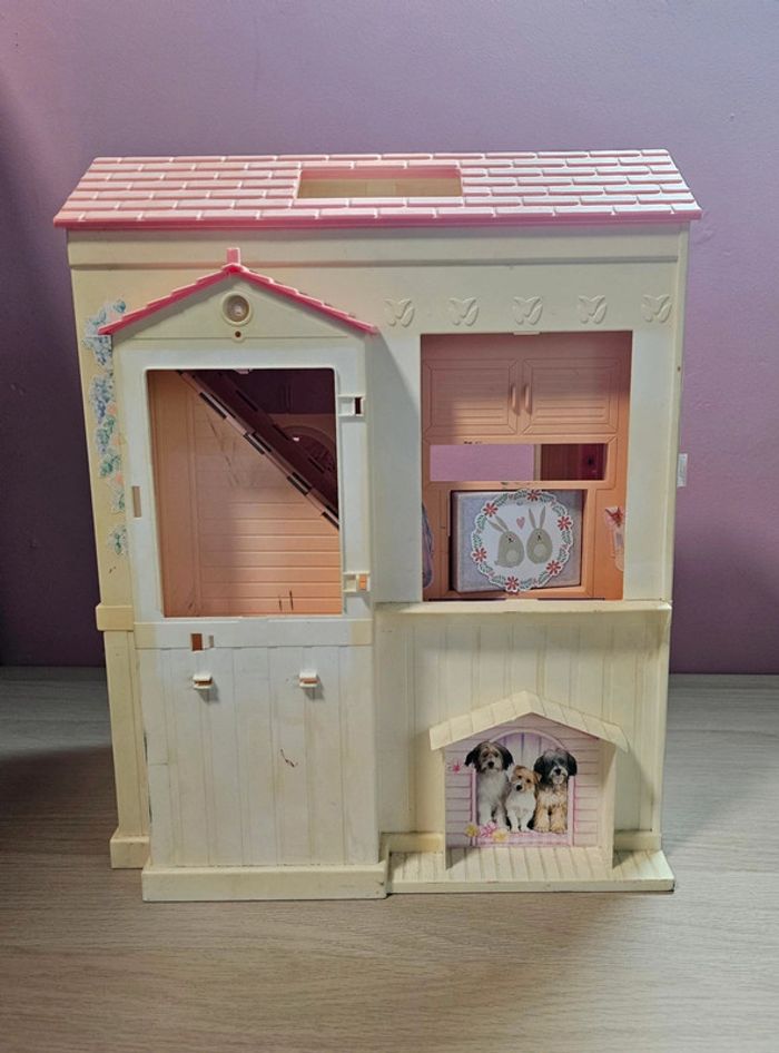 Grande maison barbie transportable - photo numéro 4