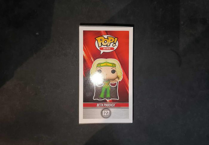 Figurine Funko Pop / Beth Phoenix 127 / Catch WWE - photo numéro 4