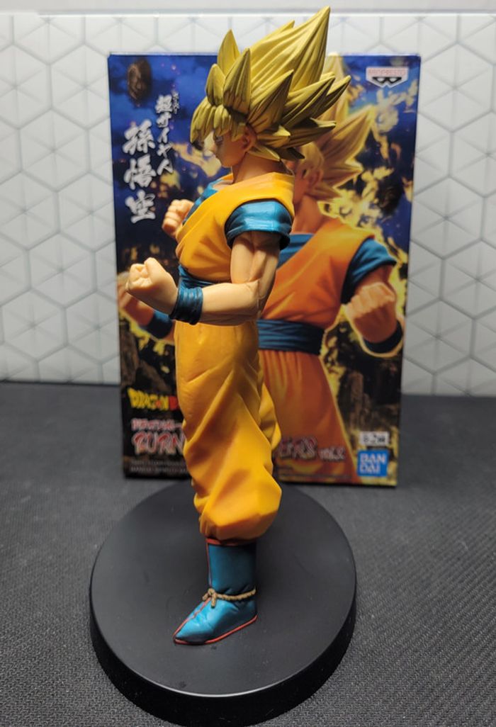 Figurine Son Goku Burning Fighters Vol.2 Banpresto Bandai - photo numéro 3