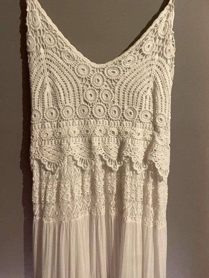 Robe longue blanche - photo numéro 2