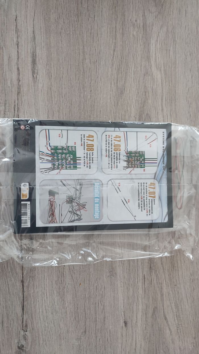 Lot fascicule avec pièces numéro 47 n° 47 Nissan Skyline GT-R R34 Fast & Furious de Brian O'Conner 1 - photo numéro 2