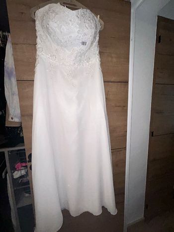 Robe de soirée ou de mariée