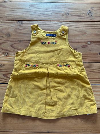 Robe jaune moutarde
