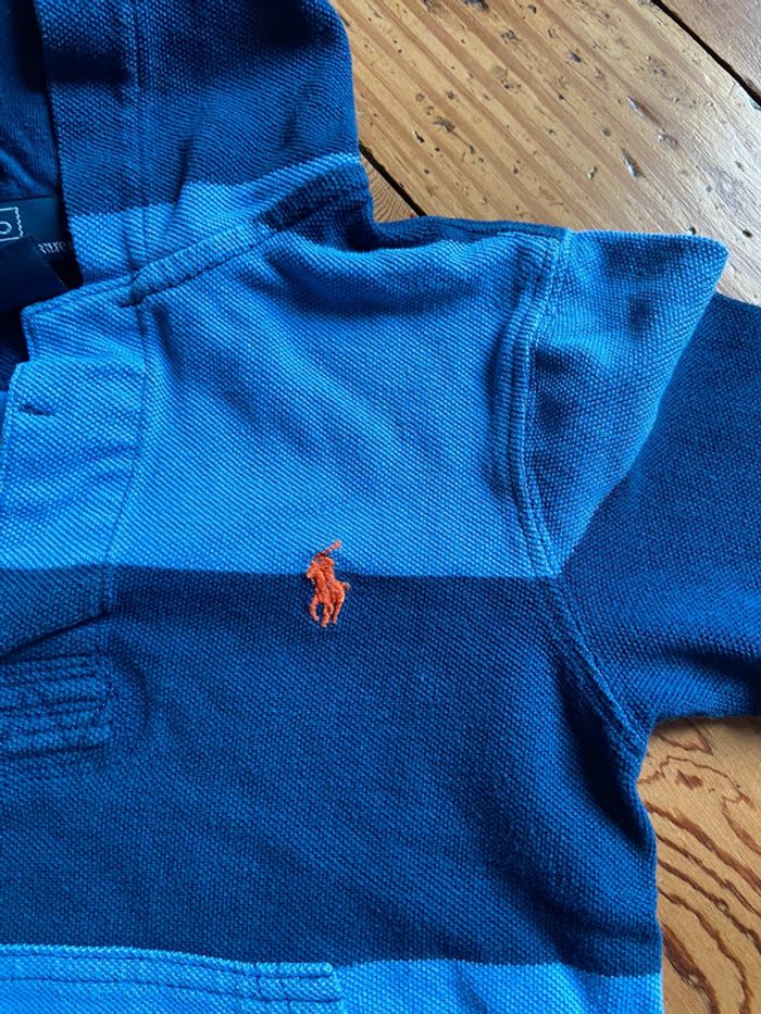 Polo taille 3 ans avec capuche - photo numéro 2