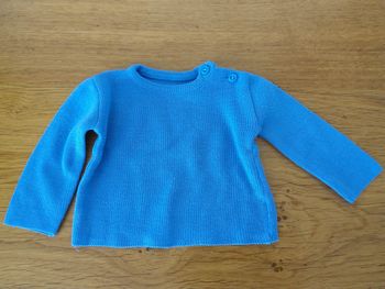 Pull léger bleu clair