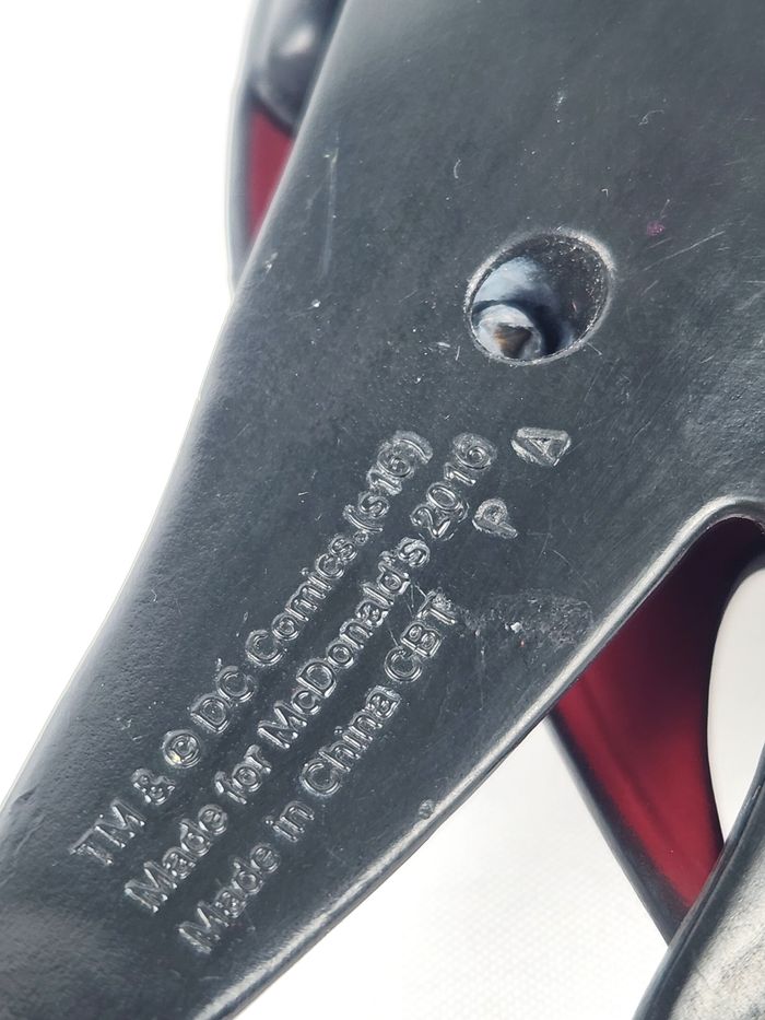 Figurine Batman DC Comics (McDo) - Ailes Articulées - 2016 - photo numéro 5