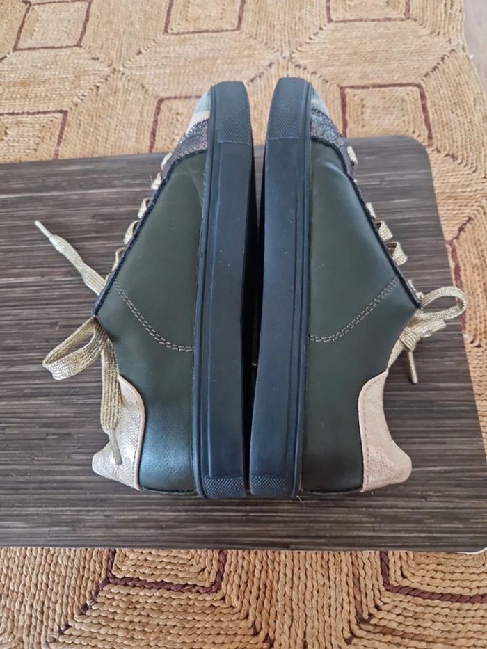 Baskets Texto - photo numéro 15