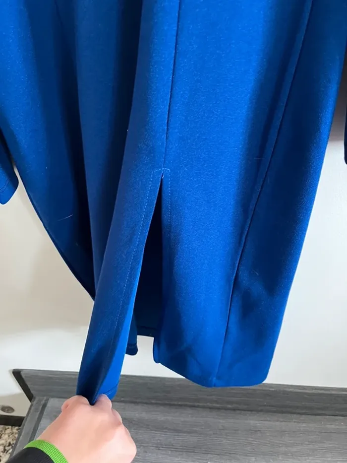 Robe soirée bleu sexy épaules dénudées manches longues - photo numéro 3