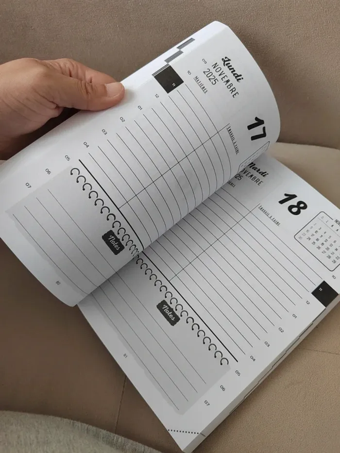 Agenda scolaire NEUF - photo numéro 6