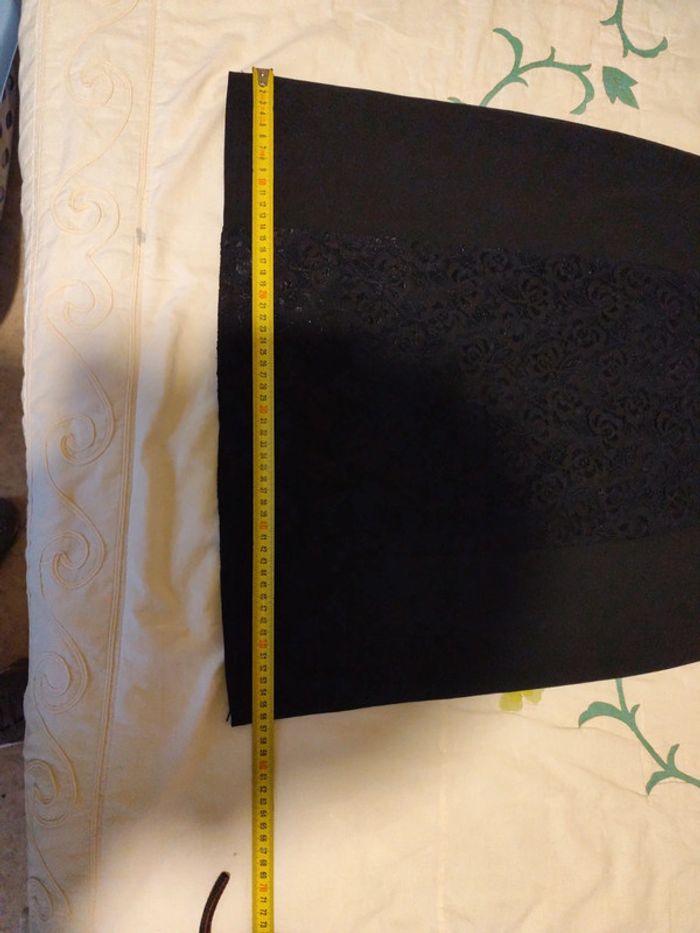 Robe noir chic - photo numéro 3