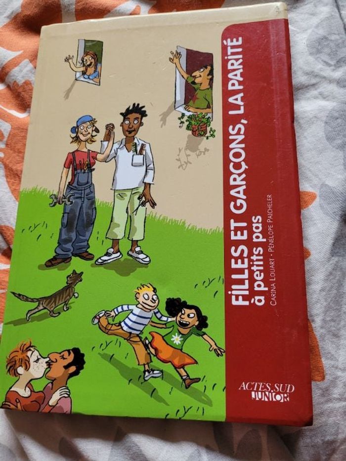 Filles et garçons la parité à petits pas