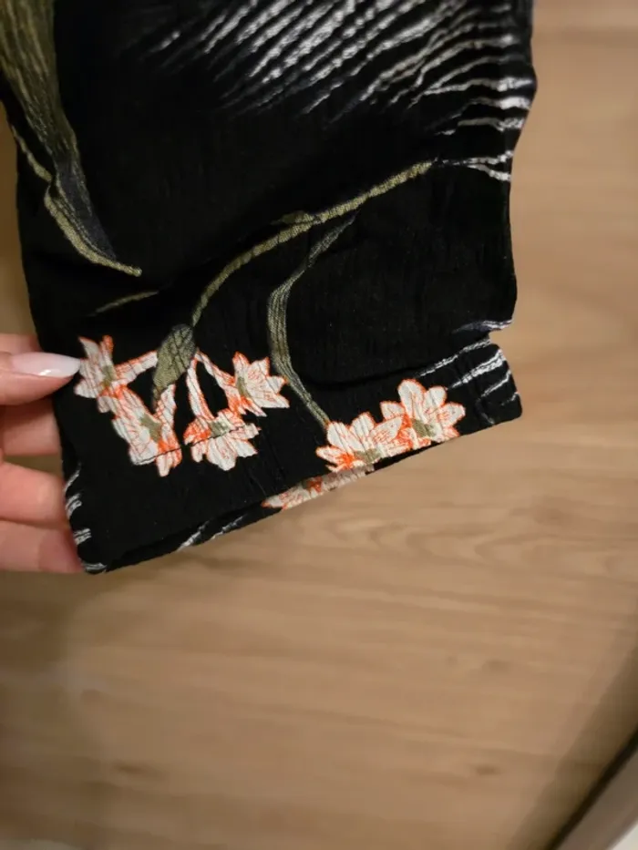 Pantalon fluide fleurie ! - photo numéro 5