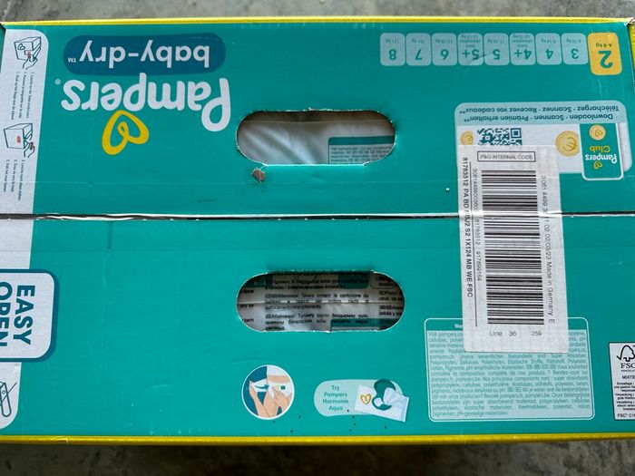 Couches Pampers - photo numéro 2