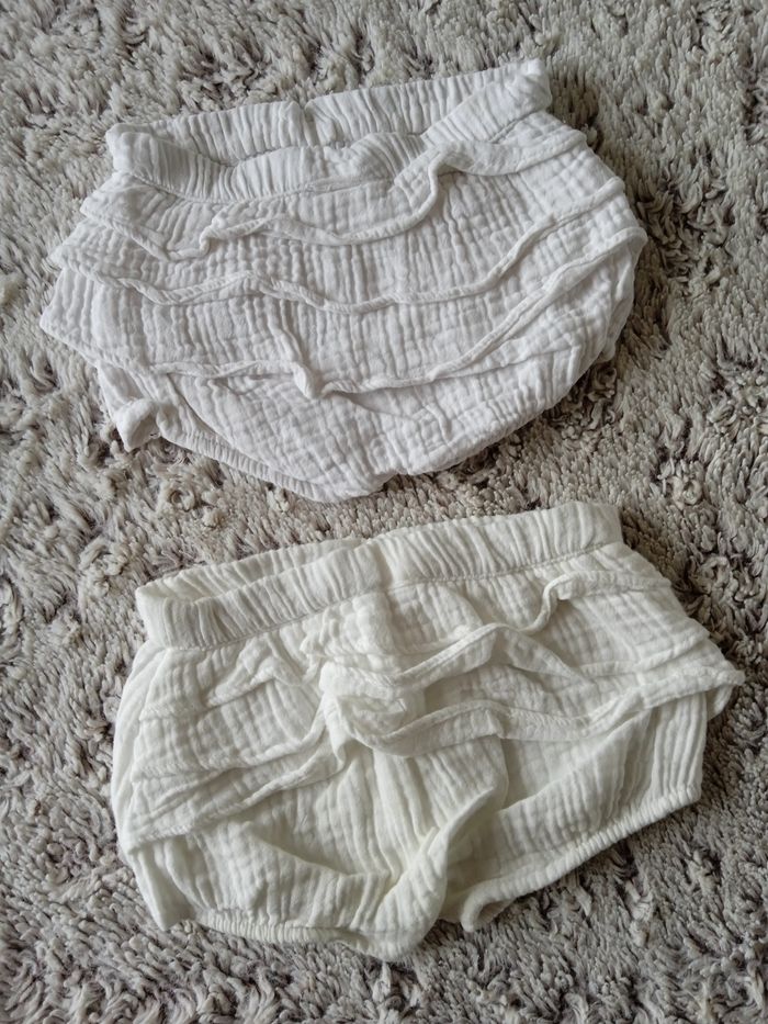 Lot 2 culottes ( cache couche )
