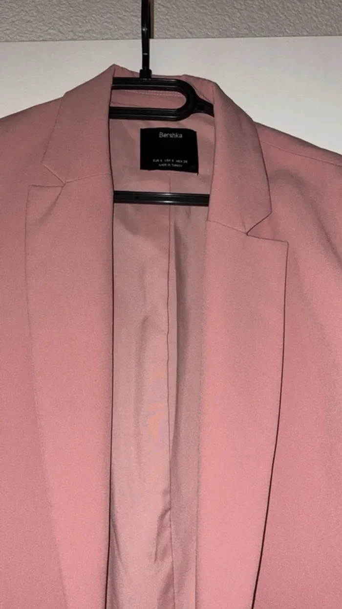 Blazer rose bershka - photo numéro 2