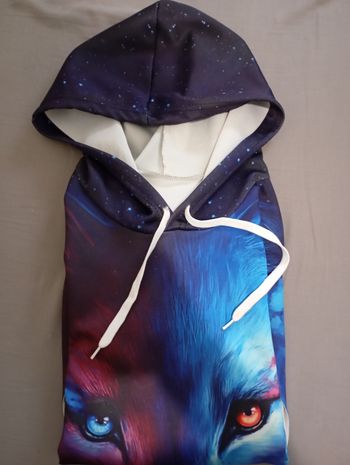 Sweat à capuche design loup taille S avec poche 