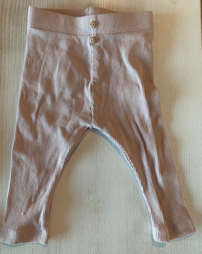 Lot 7 pantalons 6 mois - photo numéro 6