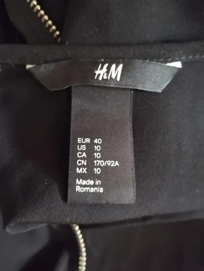 🌸Robe noire H&M Taille 40 🌸 - photo numéro 6