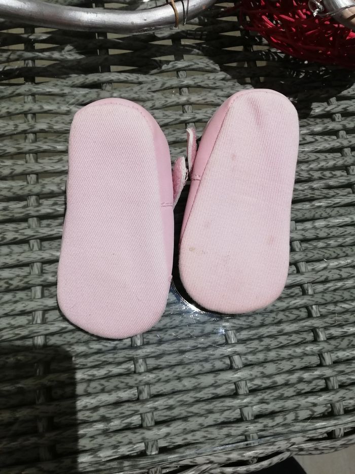 Chaussure rose - photo numéro 2
