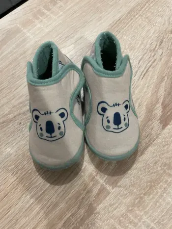 Chaussons bebe