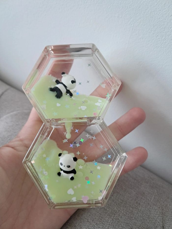 Sablier a huile avec figurines pandas et paillettes. sensoriel retour au calme snoezelen - photo numéro 3