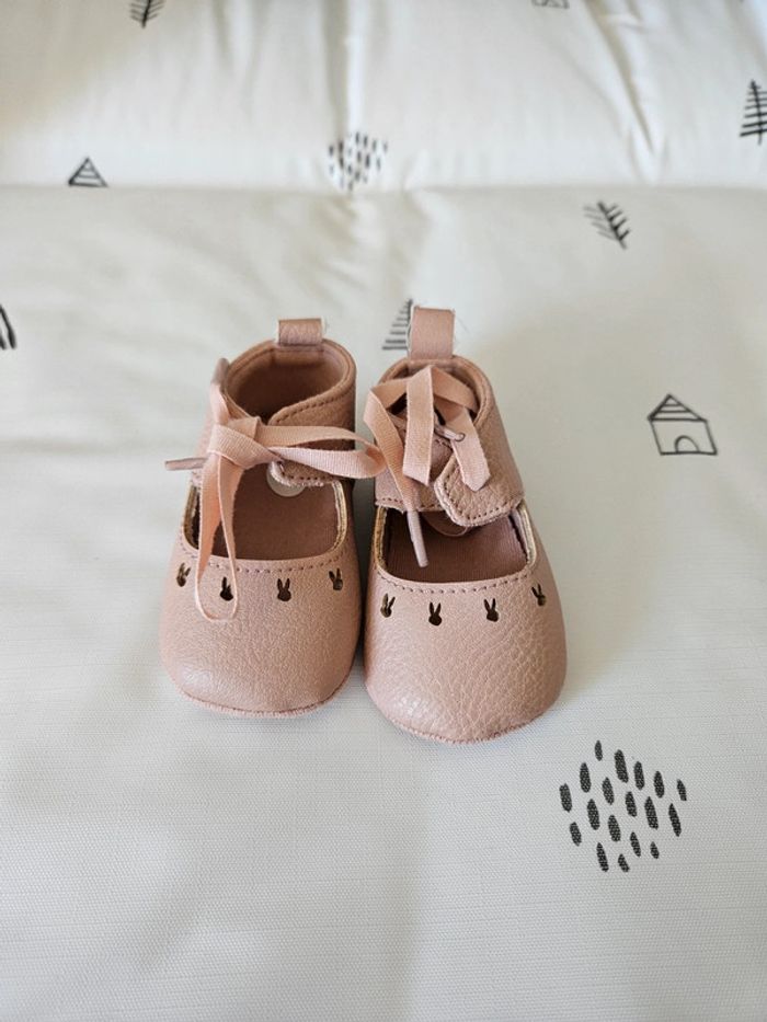 Chaussure souple bebe 0/3 mois