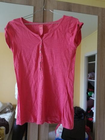 tee-shirt