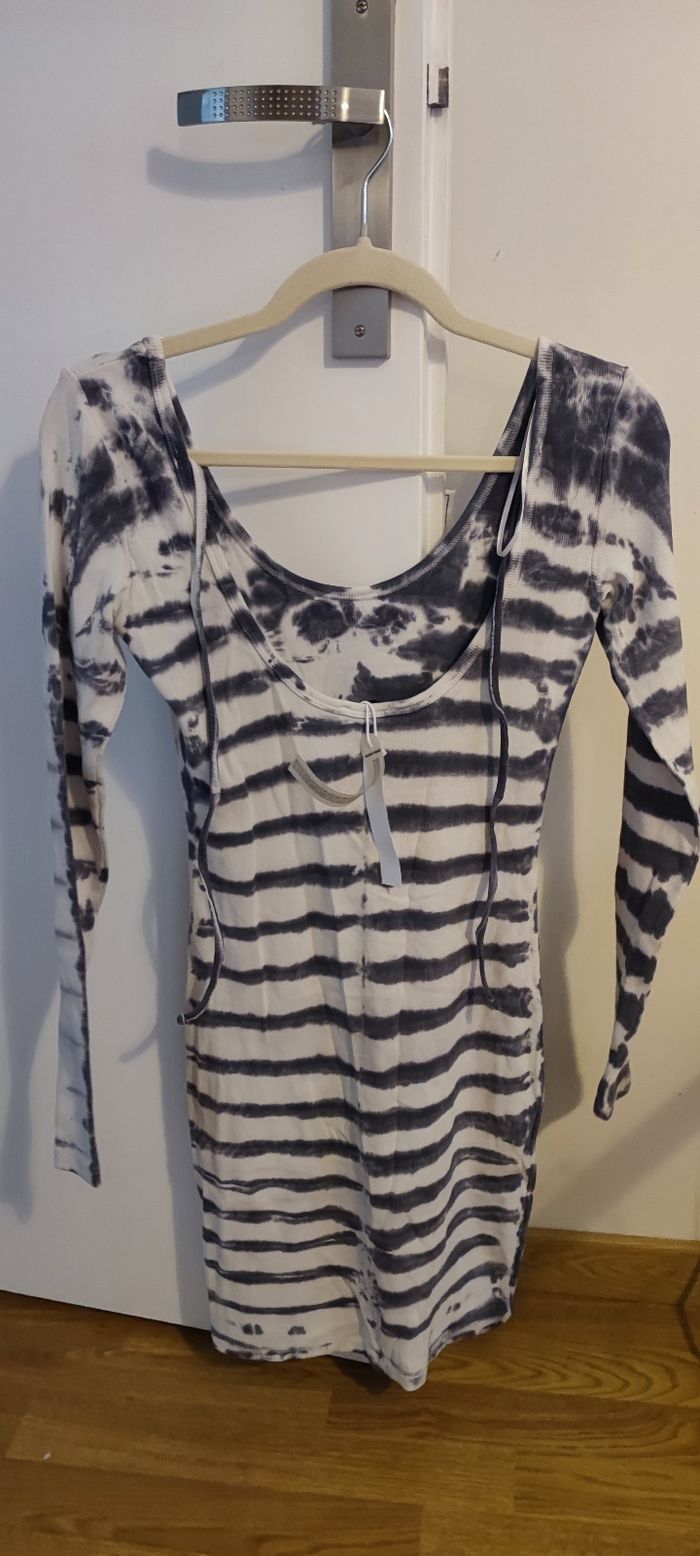 Robe M - photo numéro 2