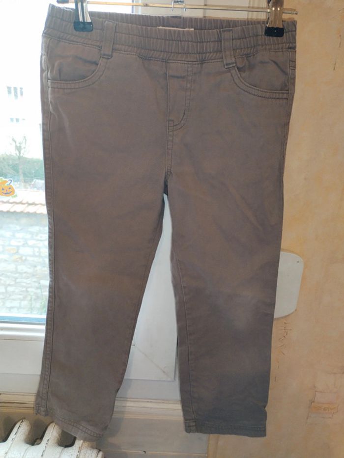 Lot pantalon enfant 5 ans - photo numéro 4