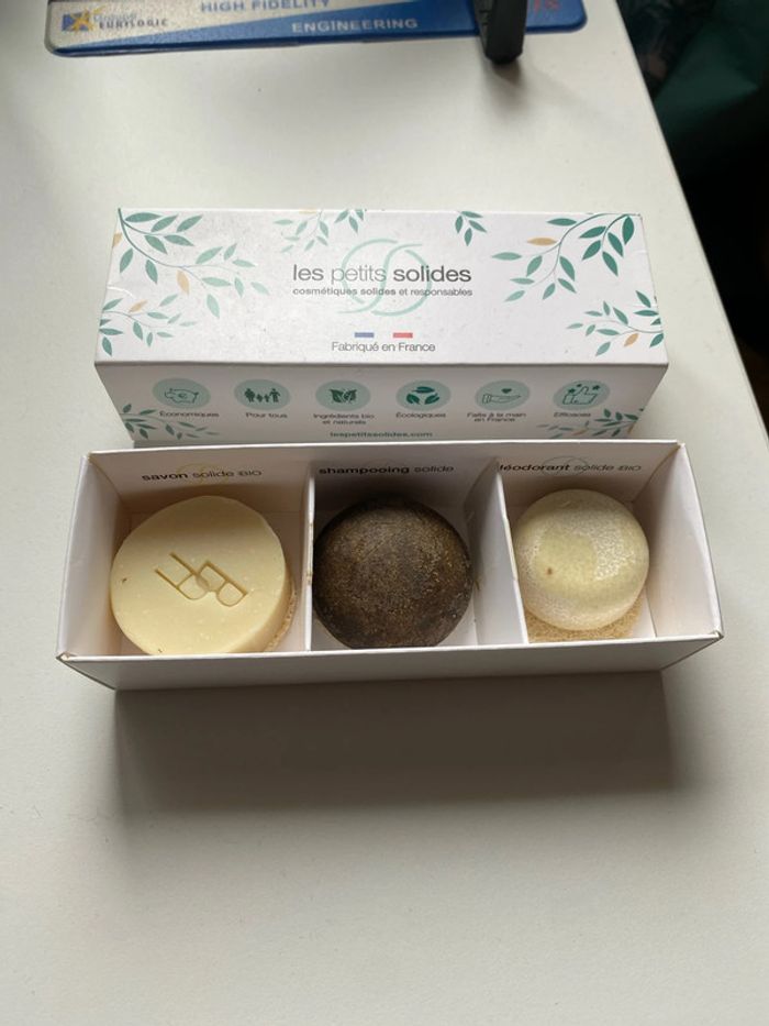 Cosmétiques les petits solides savon shampoing déodorant - photo numéro 2