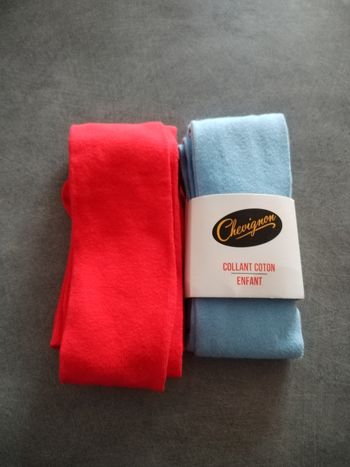 Lot de 2 collants neuf 10-11 ans