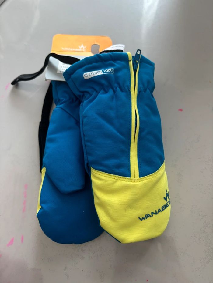 Moufles ski neuves Wanabee 18 mois