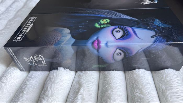 Poupée collector Monster High Skullector Emily la Mariée Cadavérique - Édition limitée Tim Burton (neuve, boîte intacte) ! - photo numéro 9