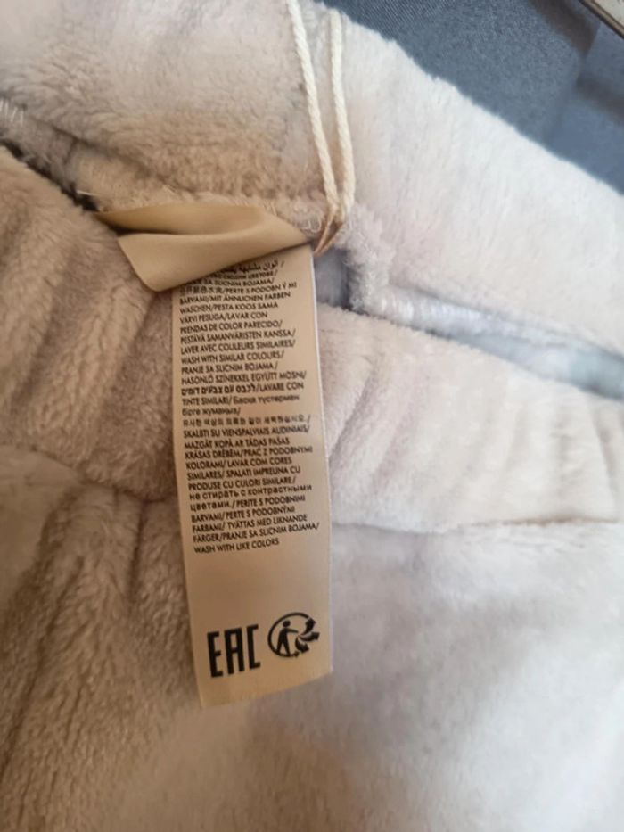 Ensemble pyjama Pilou pilou. Femme. Marque Dorina - photo numéro 7