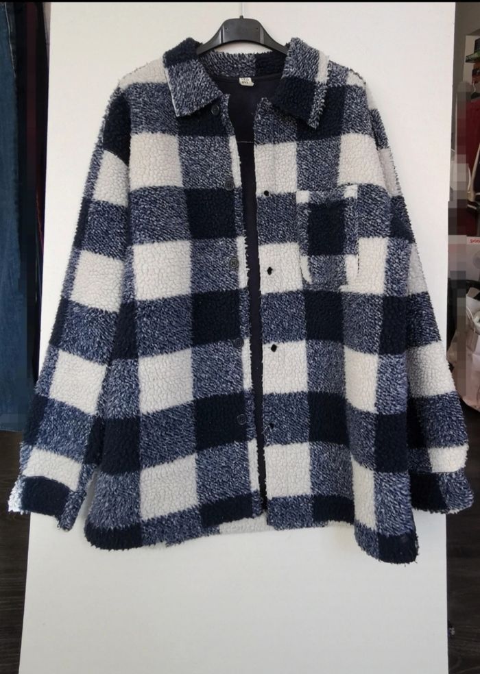 Veste à carreaux bleu marine et blanc Tape à l'oeil Tweens taille XS  14 ans