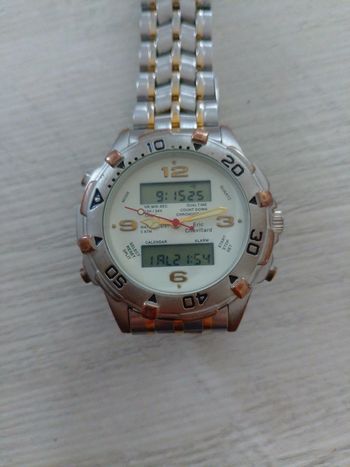 Montre quartz Éric chevillard