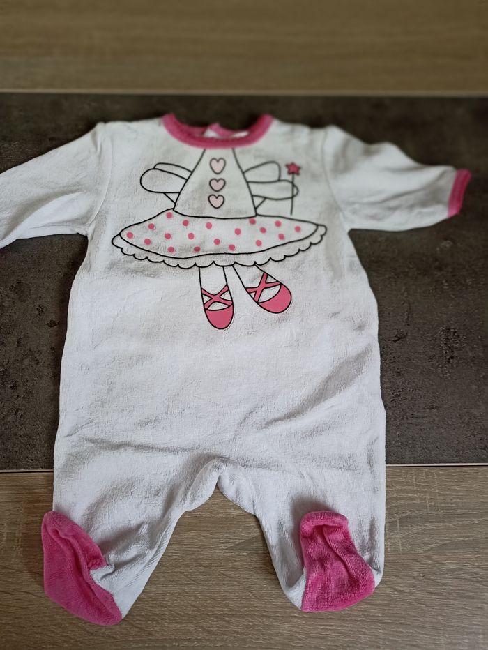 Pyjama en velours rose et blanc