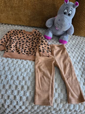 Pyjamas kiabi 18 mois