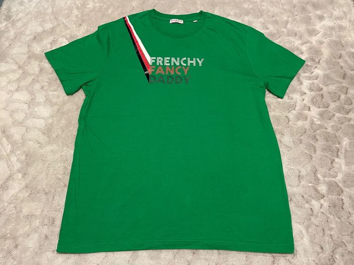 T-shirt neuf - Envie de fraise family - T. XL